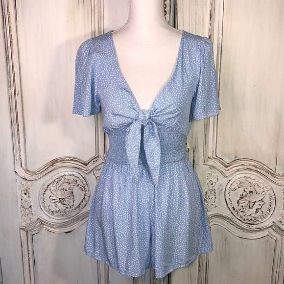 Vintage Look Front Tie Smocked Waistband Romper Size Small - Picture 1 of 10